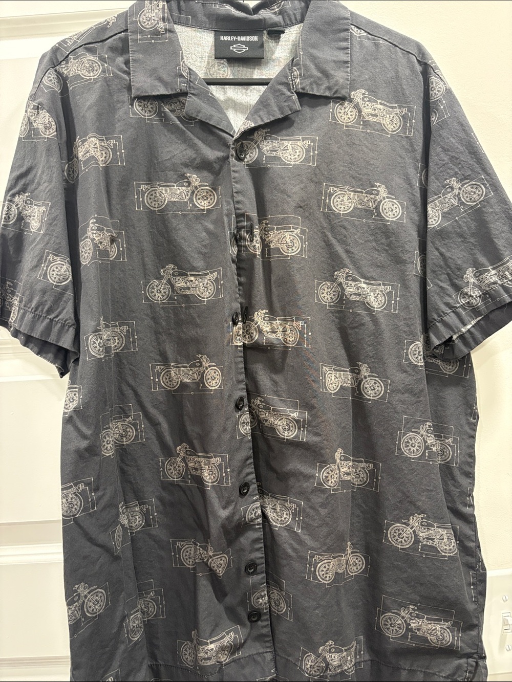 Harley-Davidson Black Short Sleeve Button-Up Shirt with Motorcycle Print